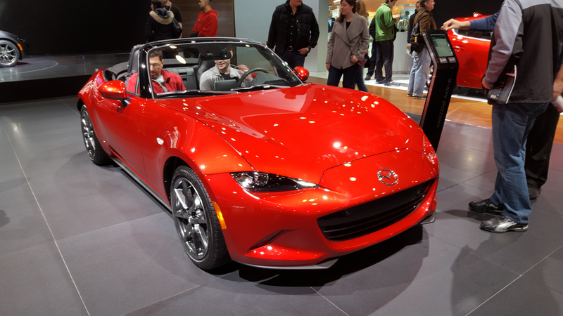 Illustration for article titled Mazda Miatas at the 2016 New York International Autoshow